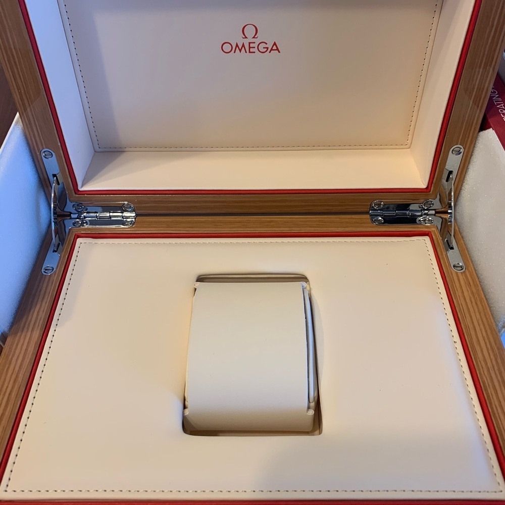 Omega Seamaster Chronograph Automatic Watch - Picture 6 of 15